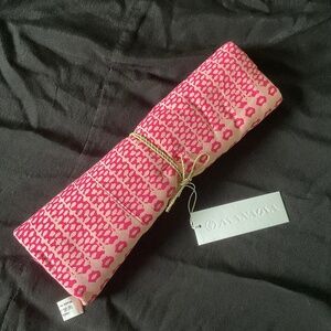Pink Manaola Pareo